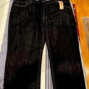 Levi Strauss 541 dark denim. Athletic Fit with light stitching